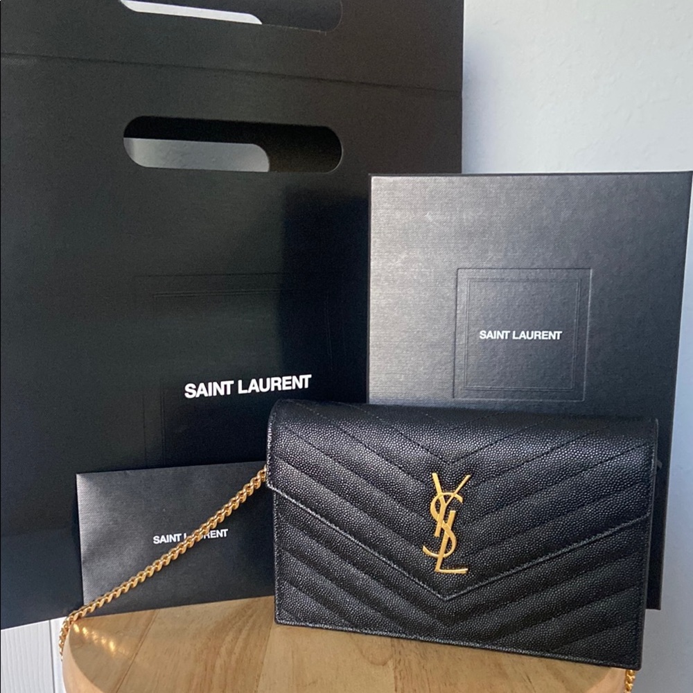 PRICE FIRM Saint Laurent Black and Gold Purse with Elegant Design